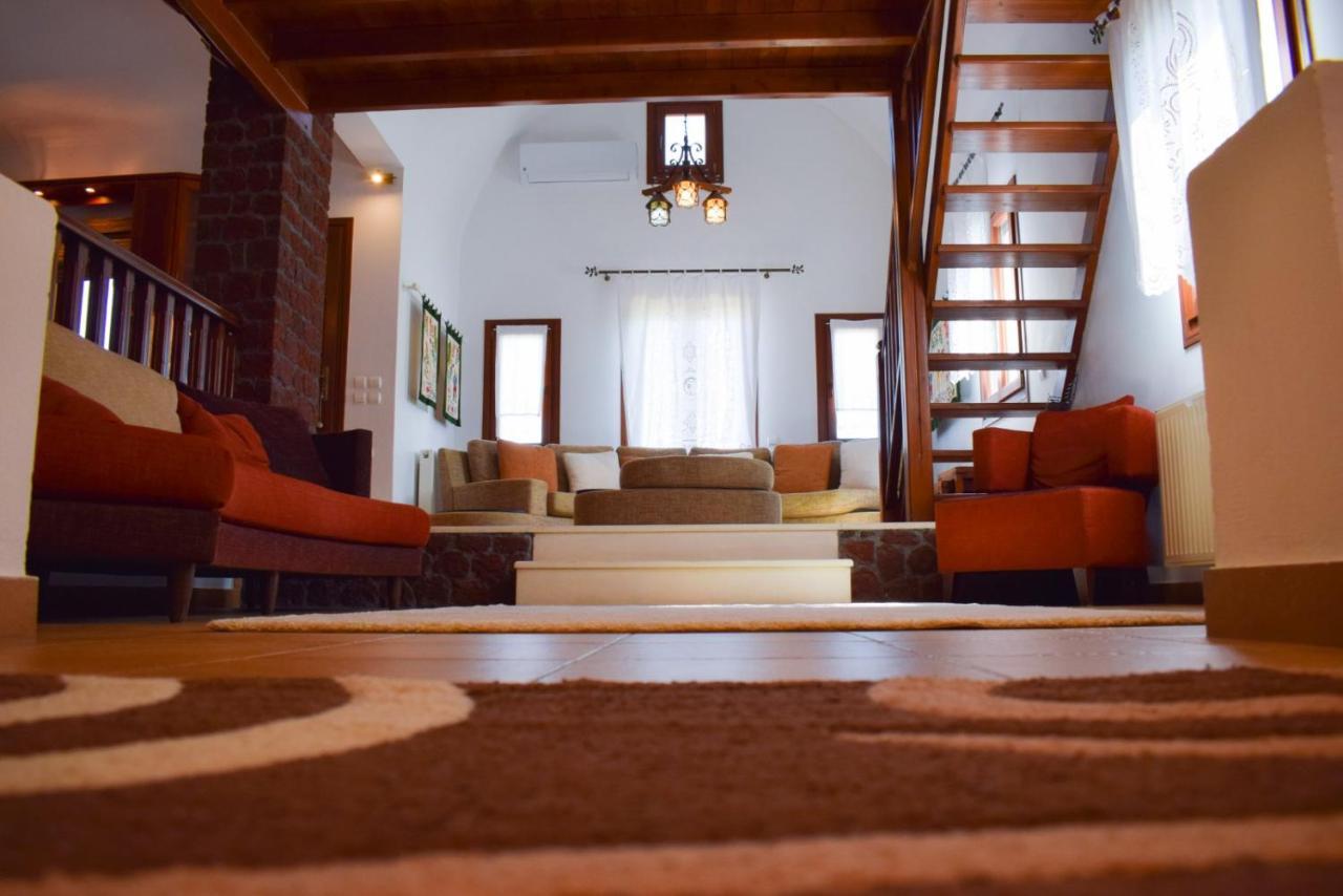 Sunshine House For 9, Cozy Set Up,Verandas, Sea View. Karterados  Exterior photo
